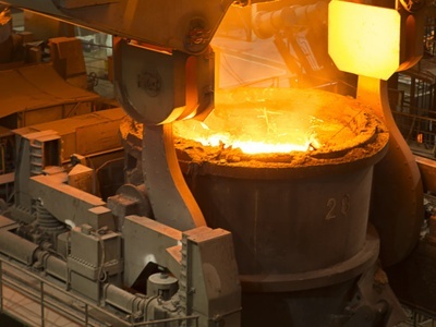 全球最大钢铁制造商ArcelorMittal宣布将减产 股价盘中创两年来最大跌幅